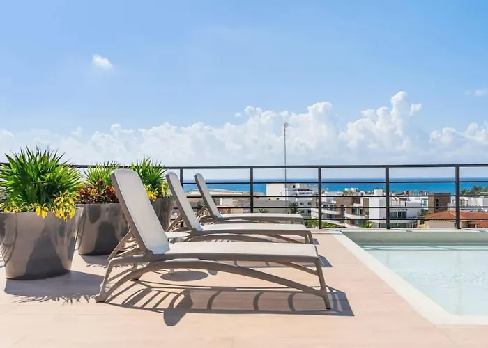3br Penthouse W Private Rooftop Pool And Bbq *